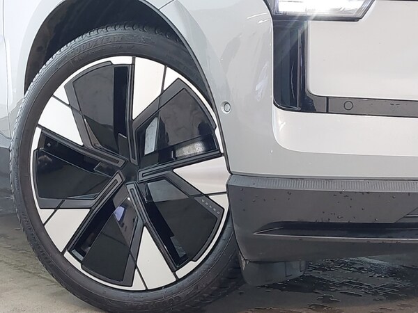 Used Volvo EX30 2024 for sale - 76165773: Photo 9
