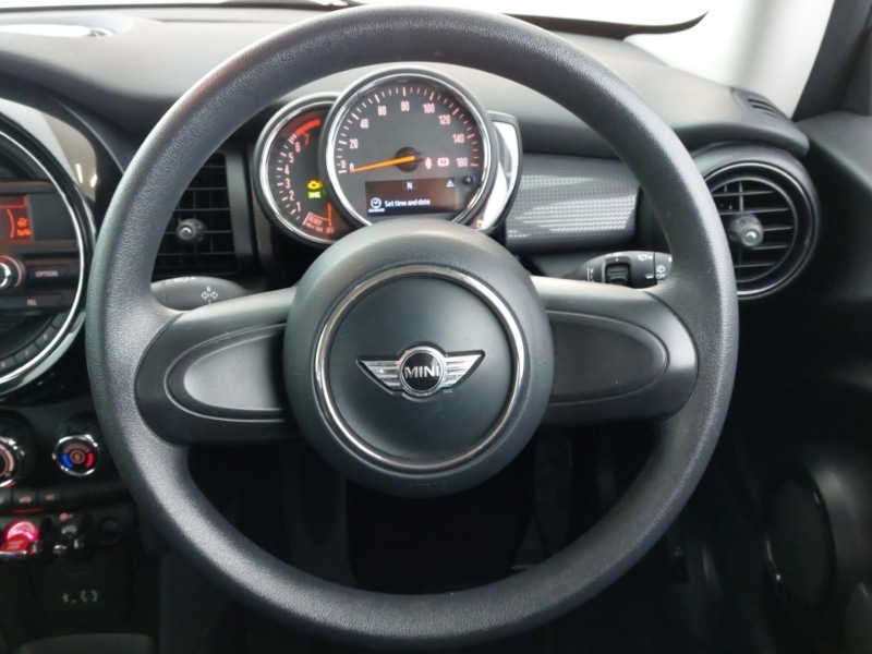 Used MINI Hatch 2017 for sale - 76437678: Photo 13