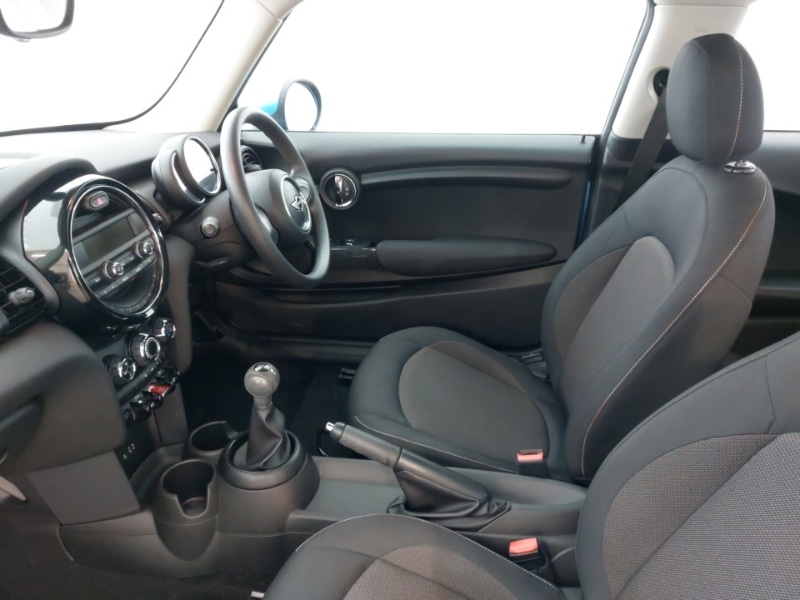 Used MINI Hatch 2017 for sale - 76437678: Photo 5