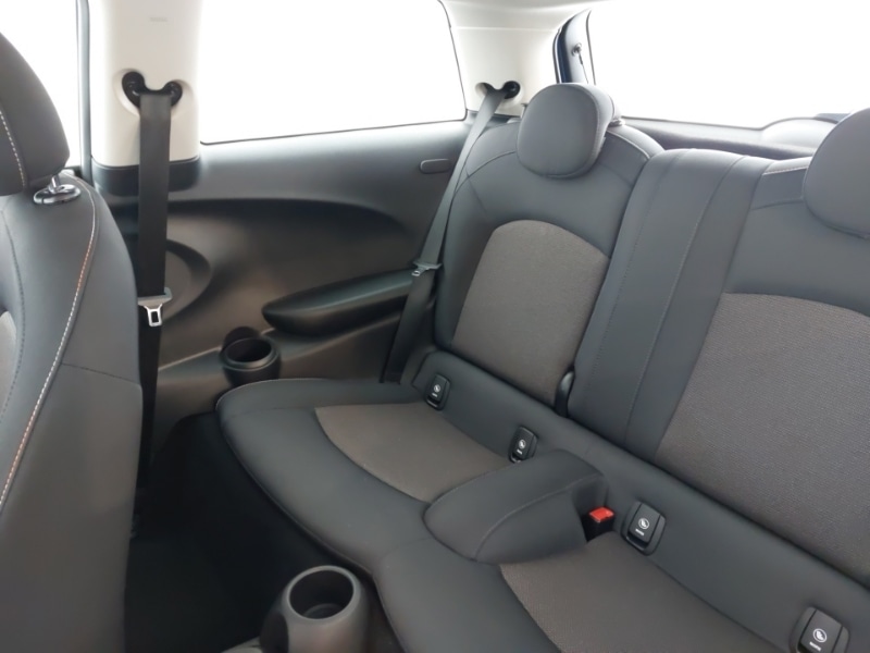 Used MINI Hatch 2017 for sale - 76437678: Photo 6