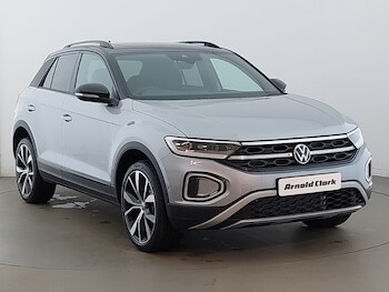 Used Volkswagen T-Roc 2025 for sale - 77223766: Photo