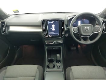 Used Volvo XC40 2024 for sale - 76188250: Photo