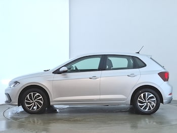 Used Volkswagen Polo 2022 for sale - 76150373: Photo 4