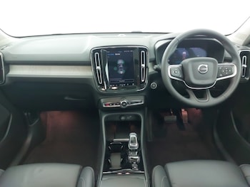 Used Volvo XC40 2024 for sale - 76066701: Photo