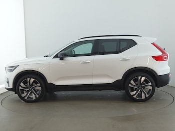 Used Volvo XC40 2024 for sale - 76066701: Photo