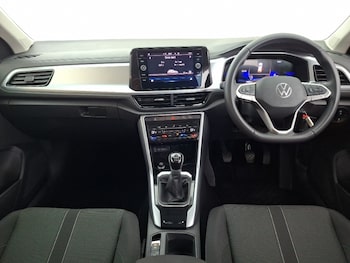 Used Volkswagen T-Roc 2023 for sale - 79557841: Photo