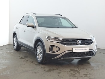 Used Volkswagen T-Roc 2023 for sale - 78683937: Photo