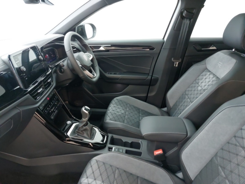 Used Volkswagen T-Roc 2025 for sale - 77228690: Photo 5