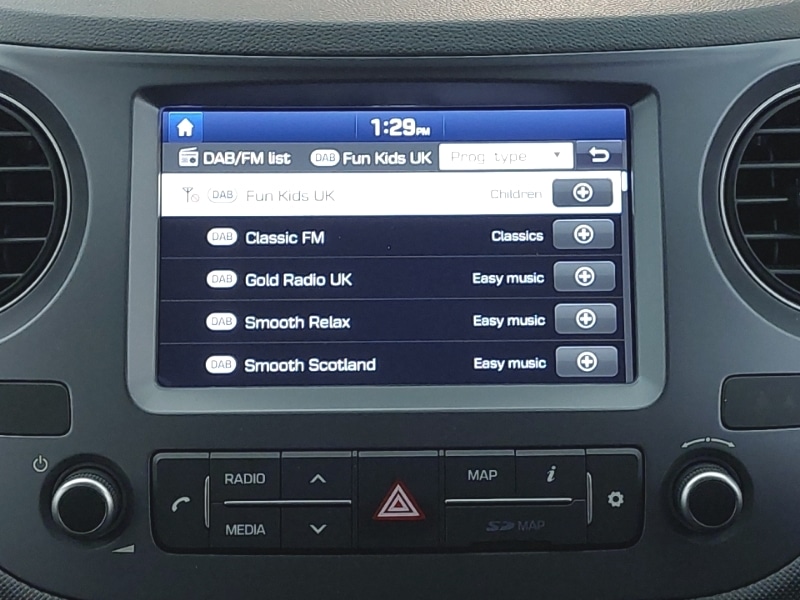 Used Hyundai i10 2018 for sale - 76325384: Photo 15