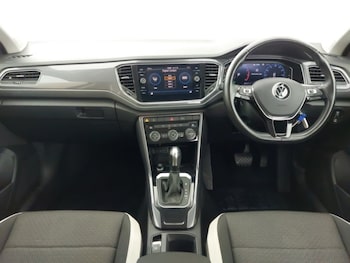 Used Volkswagen T-Roc 2021 for sale - 75958912: Photo