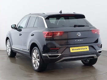 Used Volkswagen T-Roc 2021 for sale - 75958912: Photo
