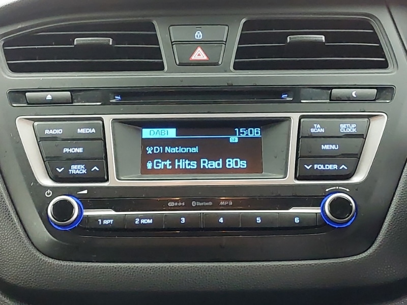 Used Hyundai i20 2018 for sale - 76294042: Photo 17