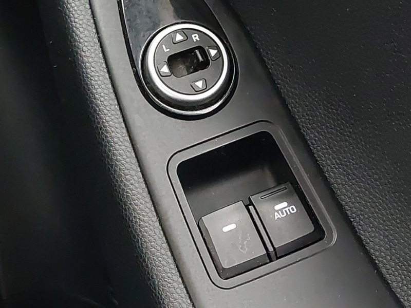 Used Hyundai i20 2018 for sale - 76294042: Photo 19