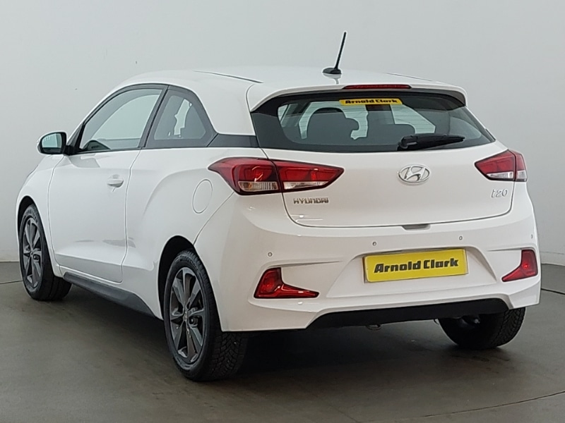 Used Hyundai i20 2018 for sale - 76294042: Photo 3