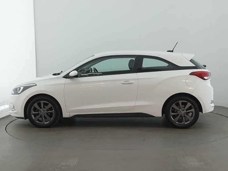 Used Hyundai i20 2018 for sale - 76294042: Photo 4