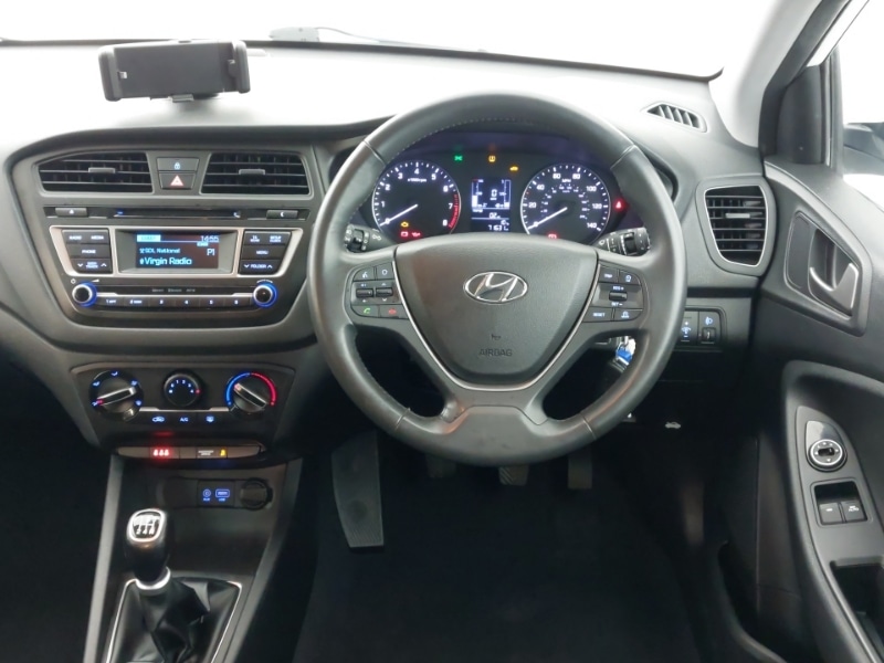 Used Hyundai i20 2018 for sale - 76294042: Photo 7
