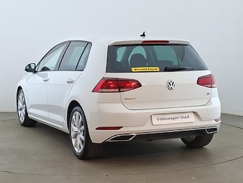 Used Volkswagen Golf 2017 for sale - 79144277: Photo