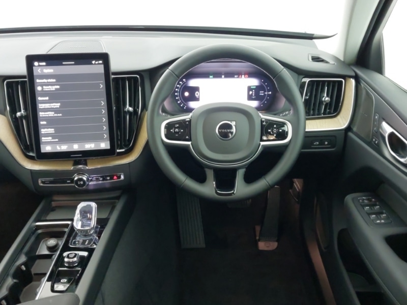 Used Volvo XC60 2025 for sale - 77183378: Photo 7