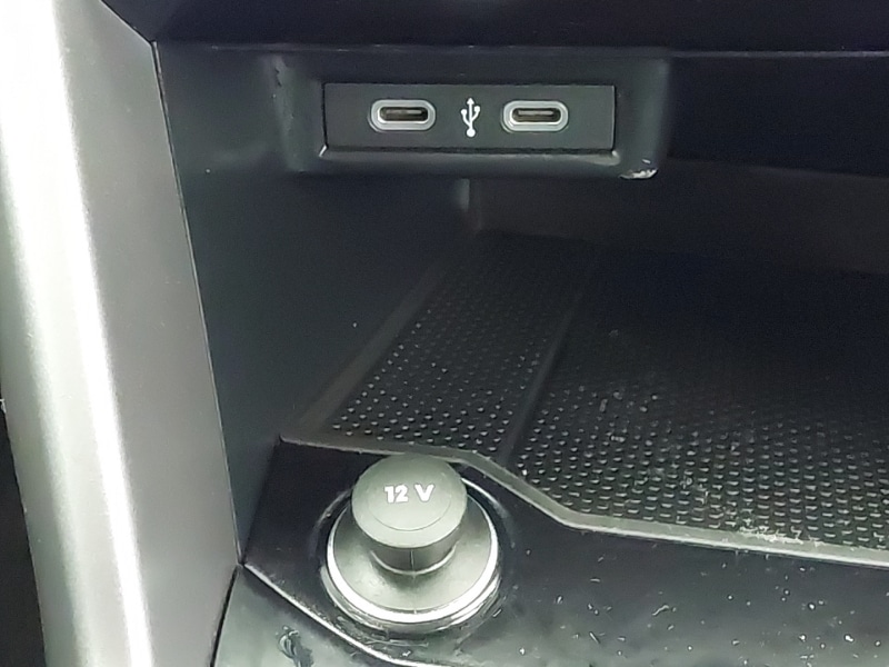 Used Volkswagen T-Roc 2023 for sale - 76455853: Photo 18