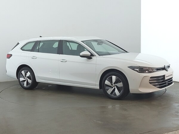 Used Volkswagen Passat 2025 for sale - 75668737: Photo 12