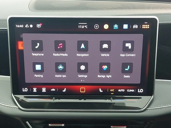 Used Volkswagen Passat 2025 for sale - 75668737: Photo 16