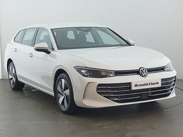 Used Volkswagen Passat 2025 for sale - 75668737: Photo 1
