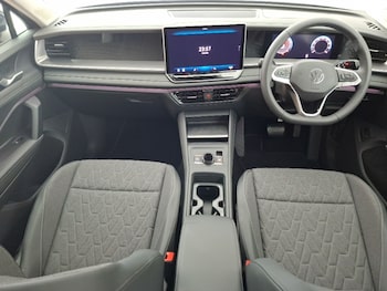 Used Volkswagen Touran 2026 for sale - 79157293: Photo