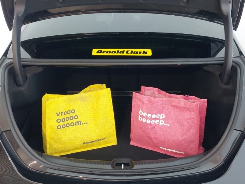 Used Mercedes-Benz C Class 2022 for sale - 76567302: Photo 8