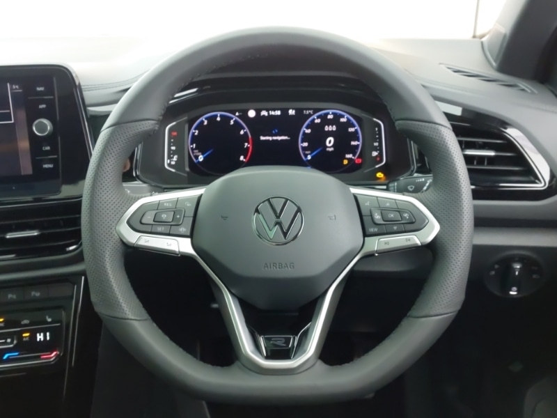 Used Volkswagen T-Roc 2025 for sale - 77223648: Photo 13