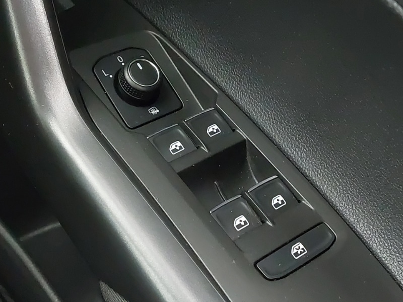 Used Volkswagen Polo 2018 for sale - 77173708: Photo 19