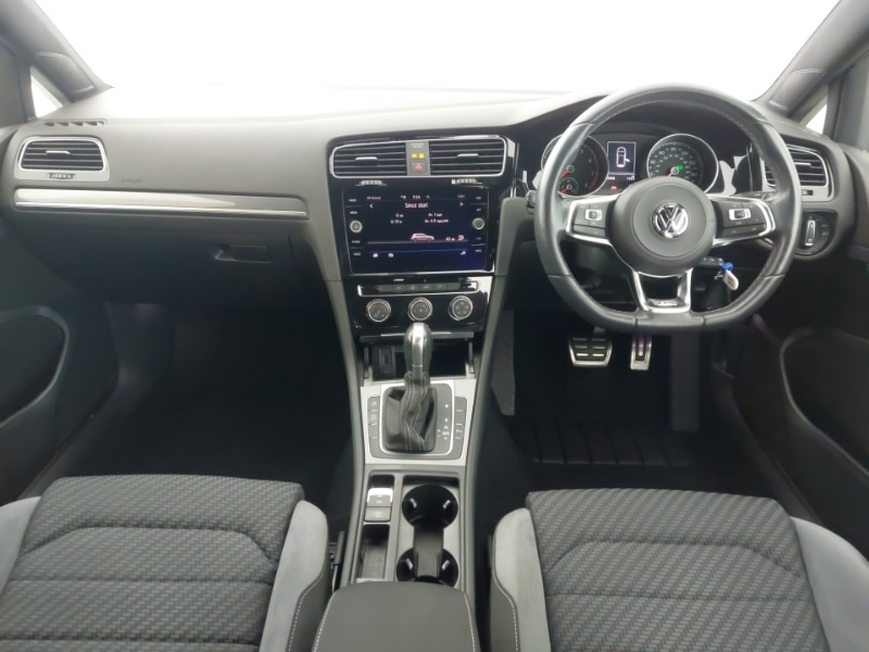 Used Volkswagen Golf 2019 for sale - 77922099: Photo 2