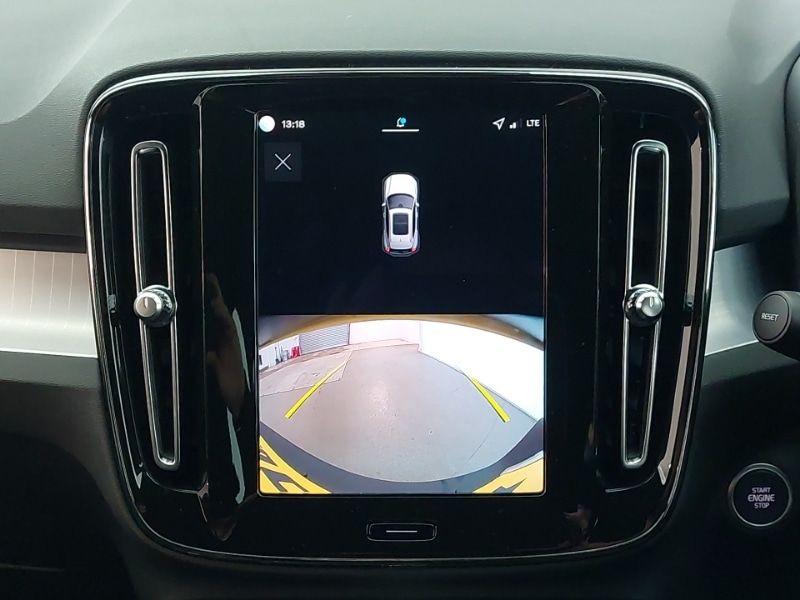 Used Volvo XC40 2025 for sale - 77338535: Photo 11