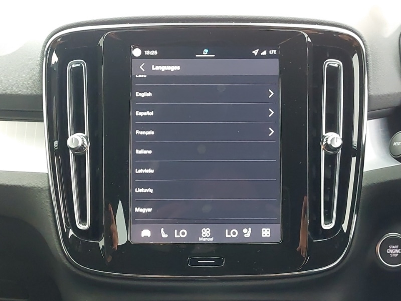 Used Volvo XC40 2025 for sale - 77338535: Photo 16