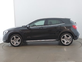 Used Mercedes-Benz GLA 2019 for sale - 78460438: Photo