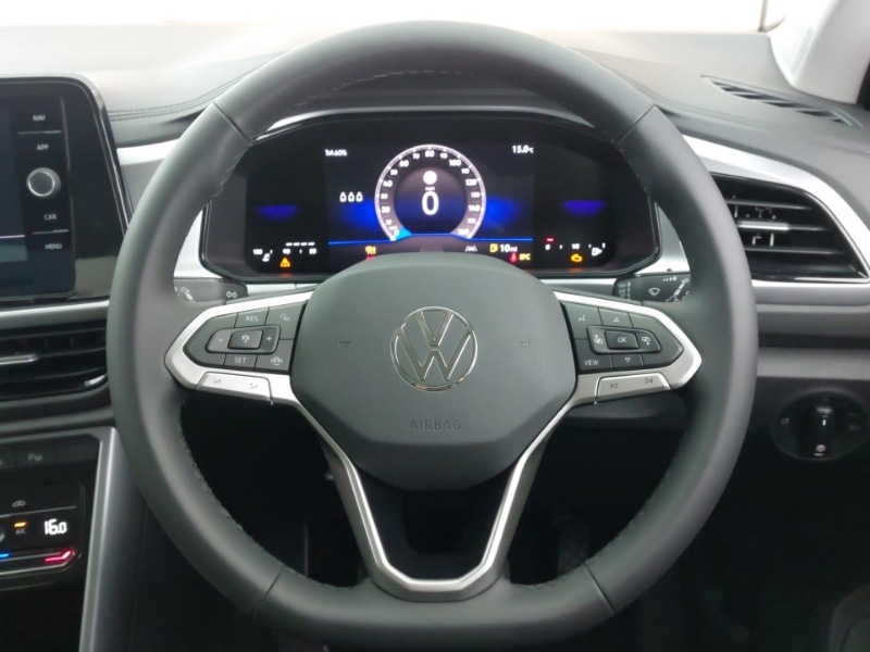 Used Volkswagen T-Roc 2025 for sale - 76897627: Photo 13