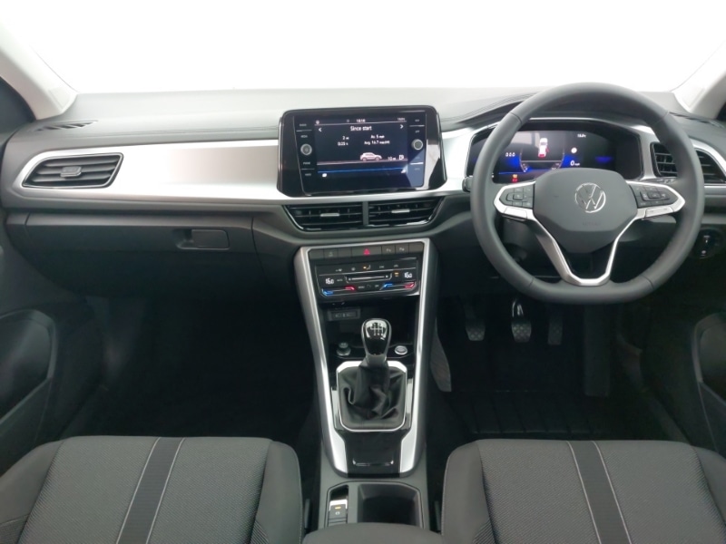 Used Volkswagen T-Roc 2025 for sale - 76897627: Photo 2