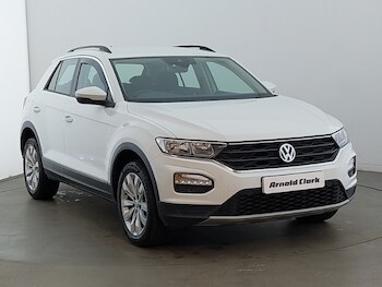 Used Volkswagen T-Roc 2018 for sale - 77596232: Photo