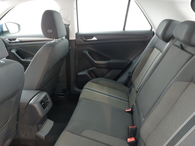 Used Volkswagen T-Roc 2018 for sale - 77596232: Photo 6