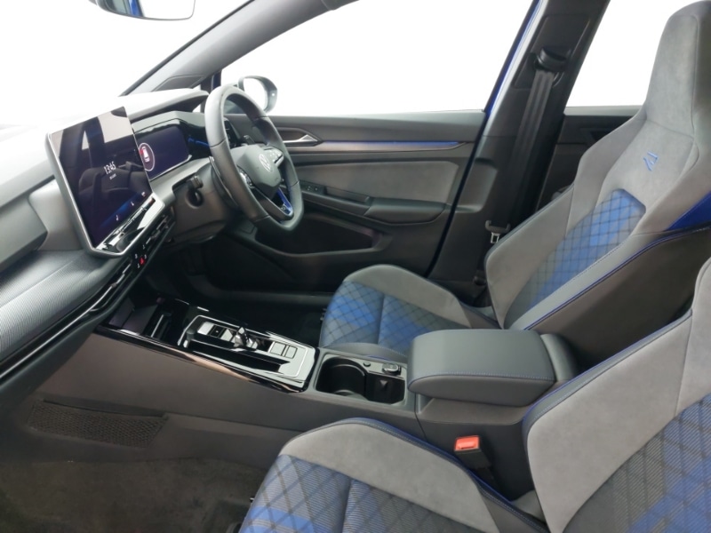 Used Volkswagen Golf 2025 for sale - 76880090: Photo 5