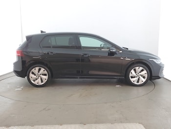 Used Volkswagen Golf 2024 for sale - 76951656: Photo