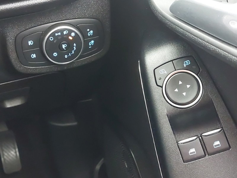 Used Ford Fiesta 2017 for sale - 76455843: Photo 19