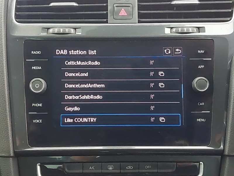 Used Volkswagen Golf 2019 for sale - 76893648: Photo 15