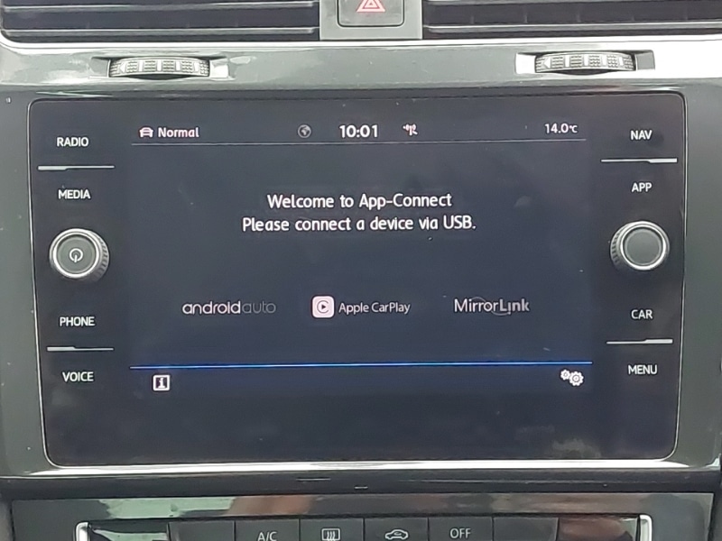 Used Volkswagen Golf 2019 for sale - 76893648: Photo 17