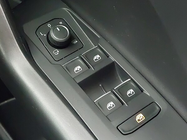 Used Volkswagen T-Cross 2024 for sale - 74933691: Photo 19