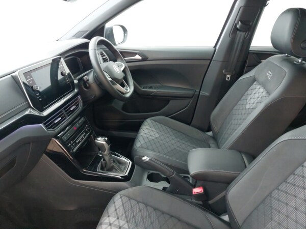 Used Volkswagen T-Cross 2024 for sale - 74933691: Photo 5
