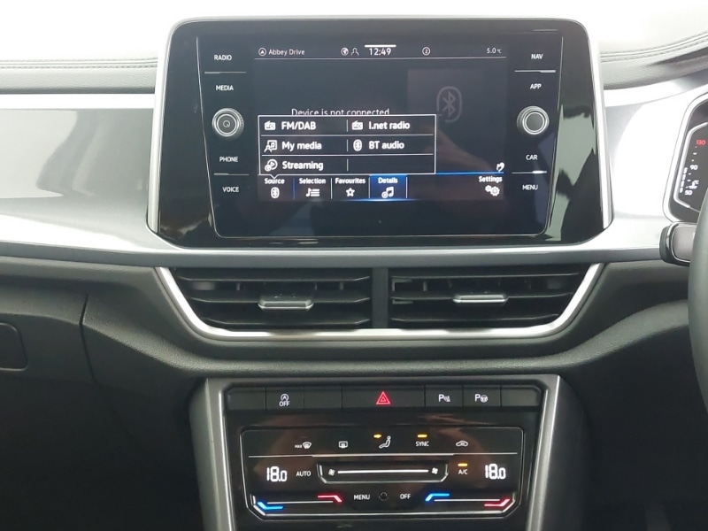 Used Volkswagen T-Roc 2022 for sale - 76651757: Photo 14