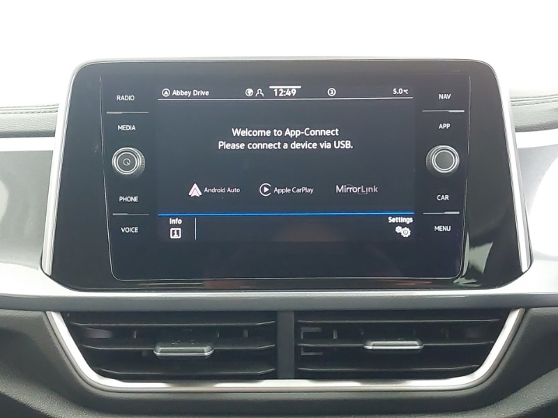 Used Volkswagen T-Roc 2022 for sale - 76651757: Photo 16