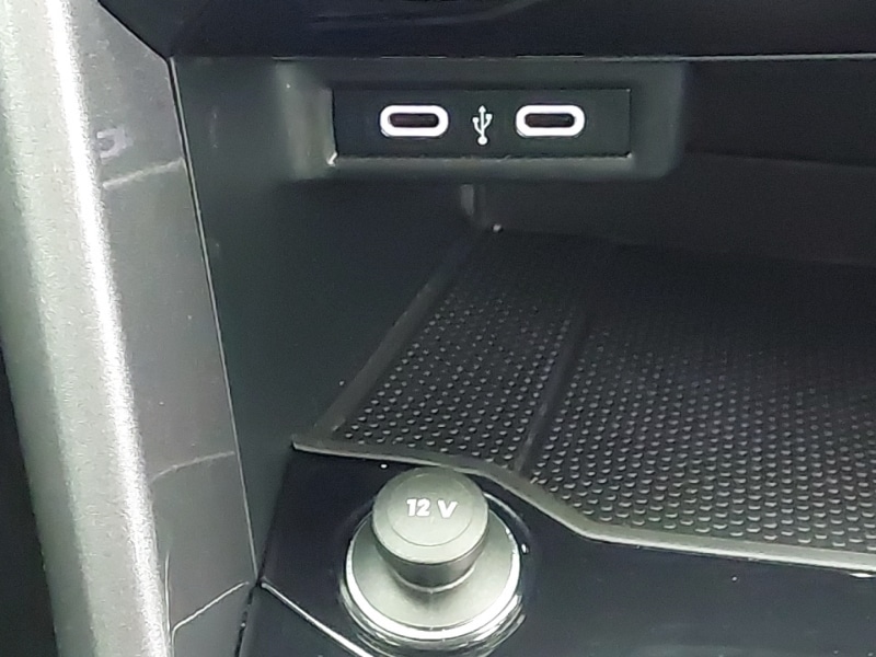 Used Volkswagen T-Roc 2022 for sale - 76651757: Photo 18