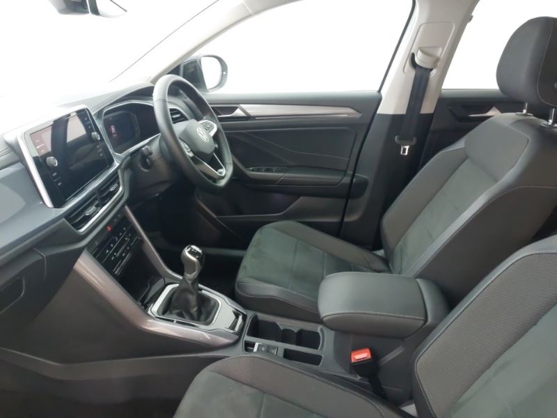 Used Volkswagen T-Roc 2022 for sale - 76651757: Photo 5