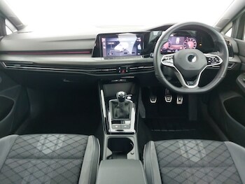 Used Volkswagen Golf 2023 for sale - 78125571: Photo